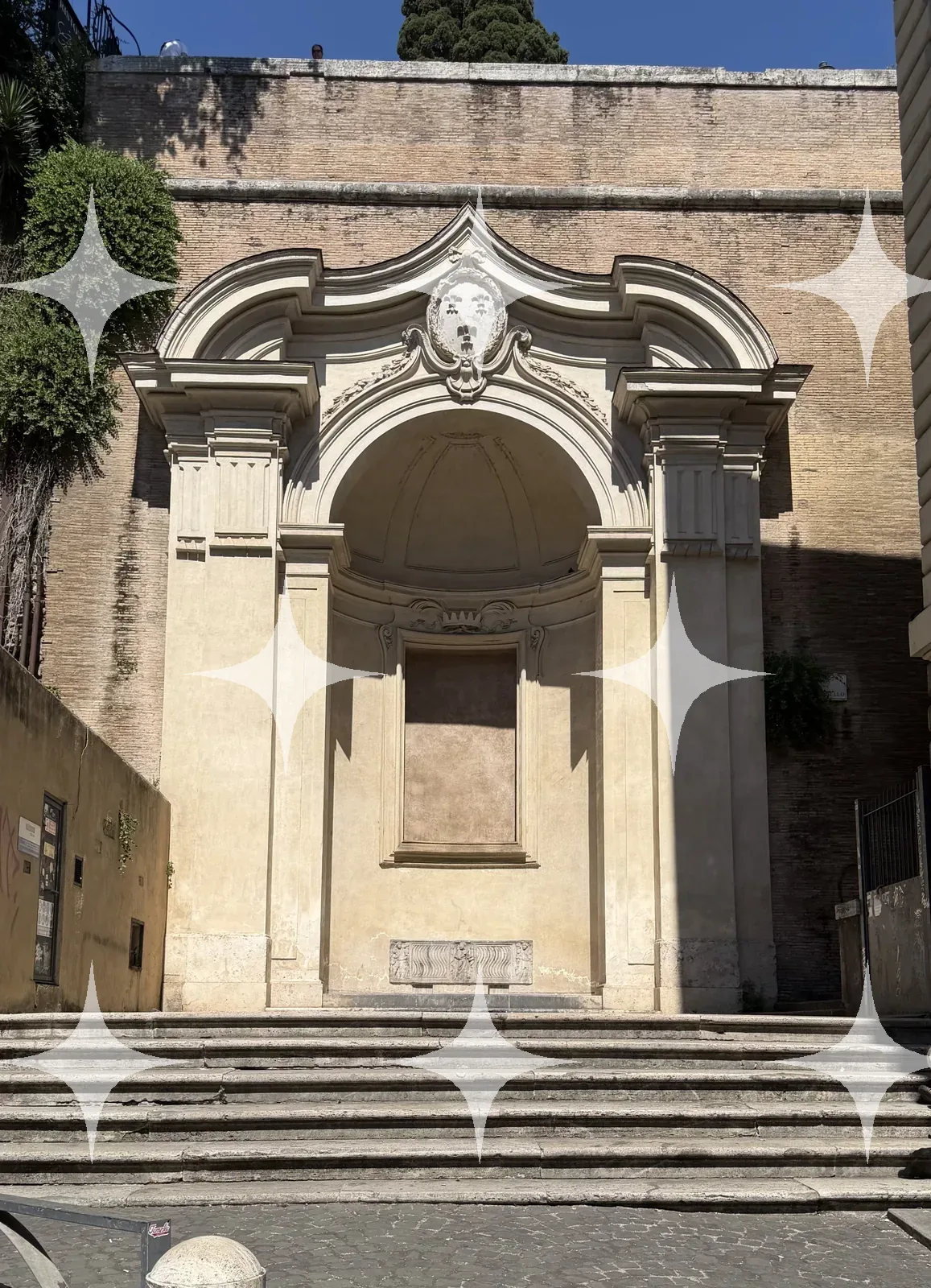 Rusticated Fountain Niche — photo 1