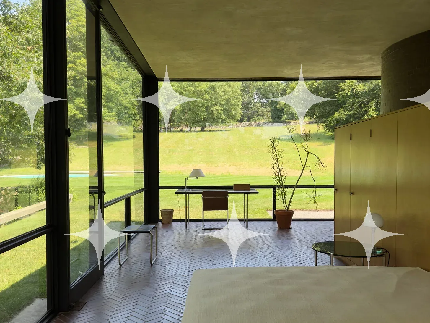 Glass Pavilion Interior, Parkland — photo 1